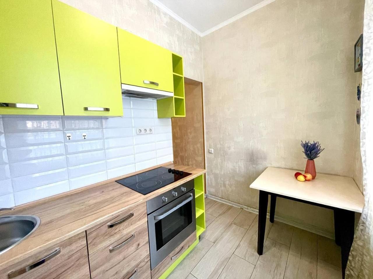 Apartments On Skovoroda Street Harkiv Exterior foto